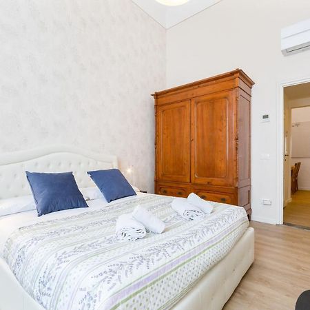 I Renai - Ponte Delle Grazie Modern Apartment Firenze Eksteriør bilde